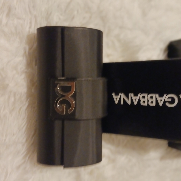 Dolce & Gabbana Round sunglasses - Picture 11 of 13